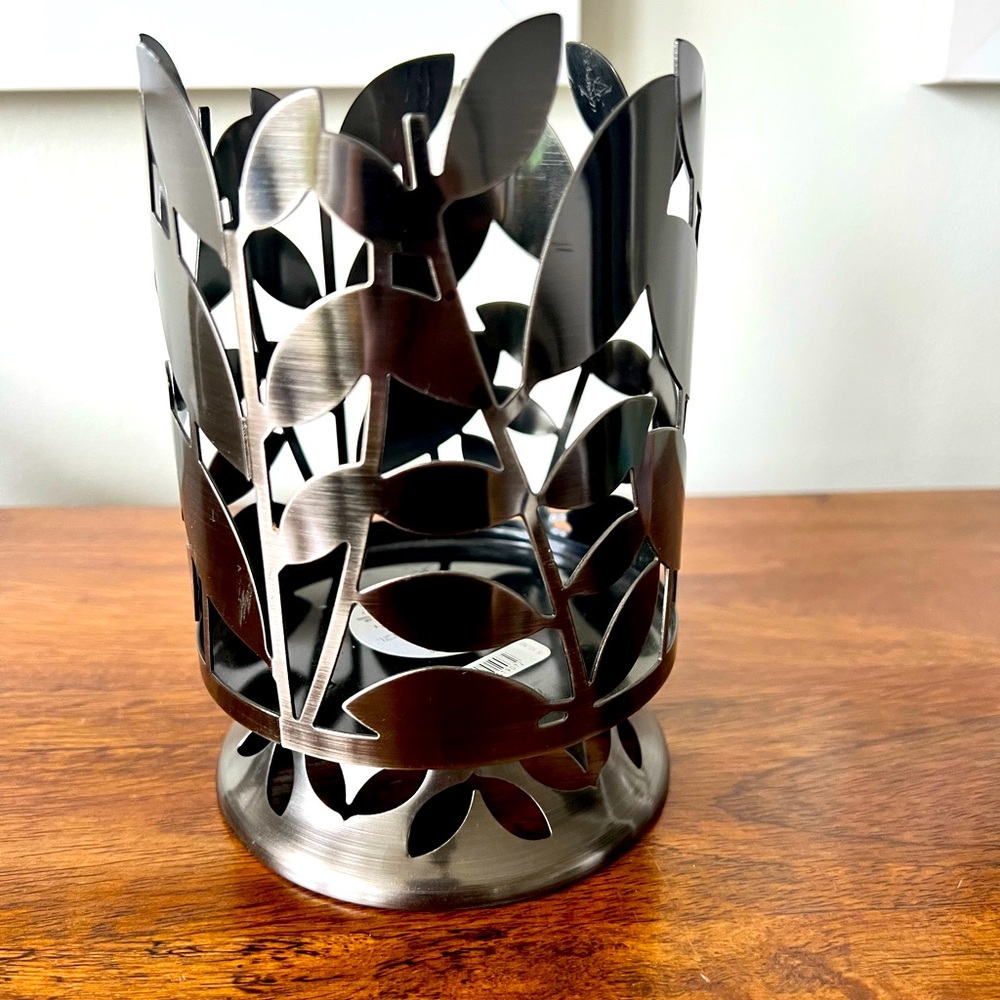 Silver Leaf Candle Holder